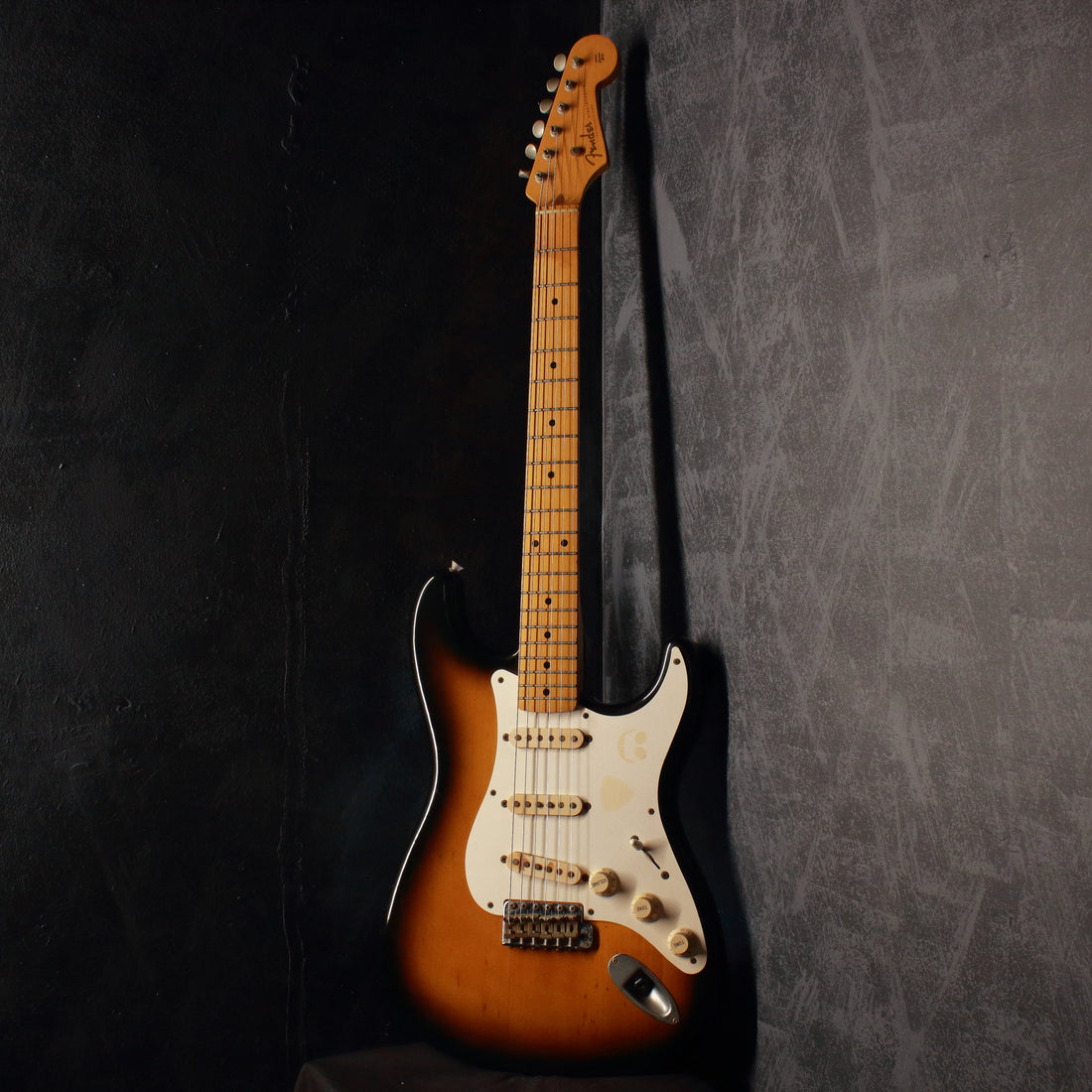 Fender Japan '57 Stratocaster ST54-500 Sunburst 1991