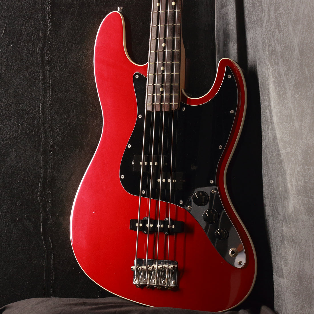 Fender Aerodyne Jazz Bass AJB-65 Old Candy Apple Red 2003