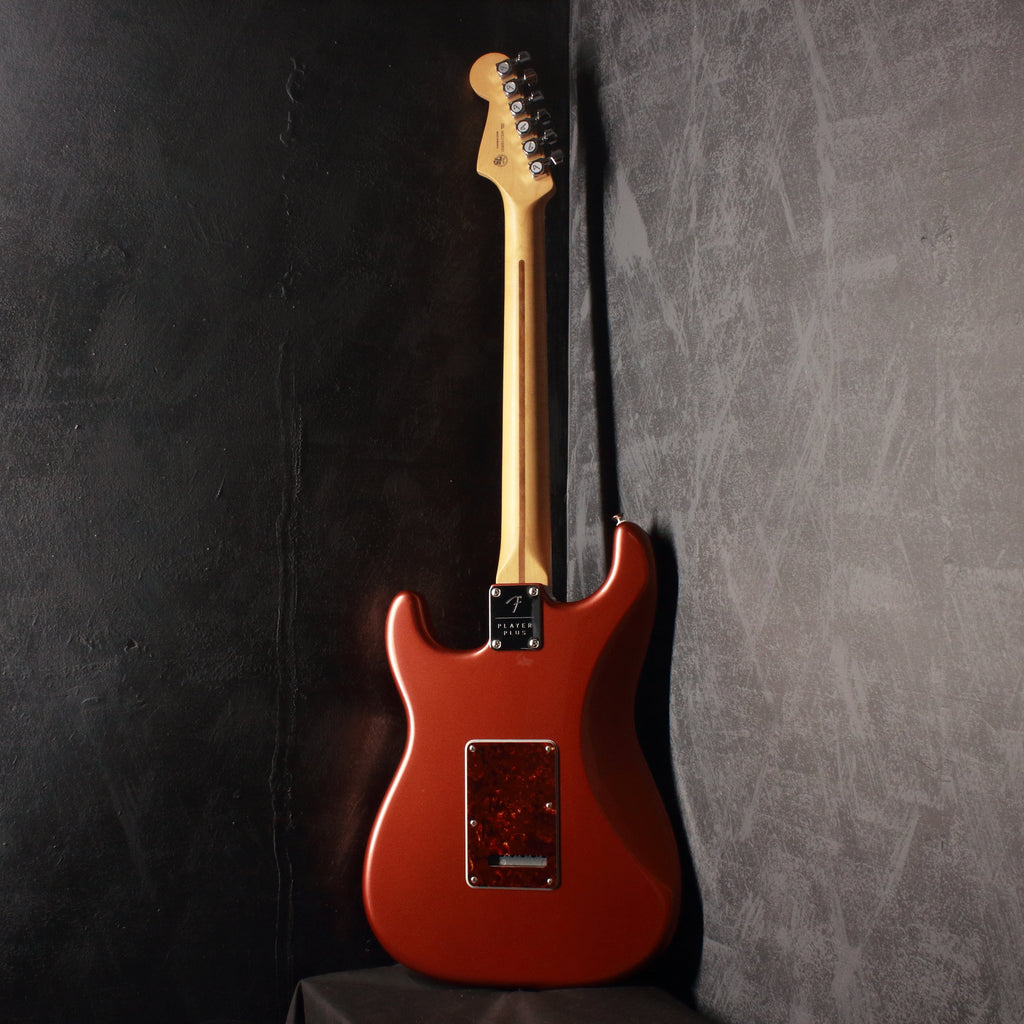 Fender Player Plus Stratocaster Aged Candy Apple Red 2021