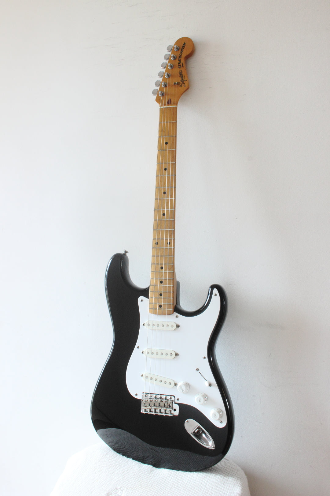 Squier MIJ Stratocaster SST30 Black 1986