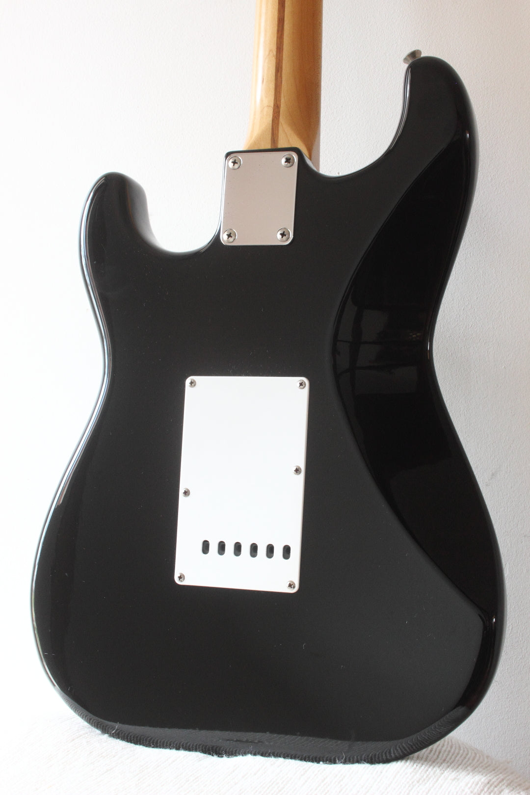 Squier MIJ Stratocaster SST30 Black 1986