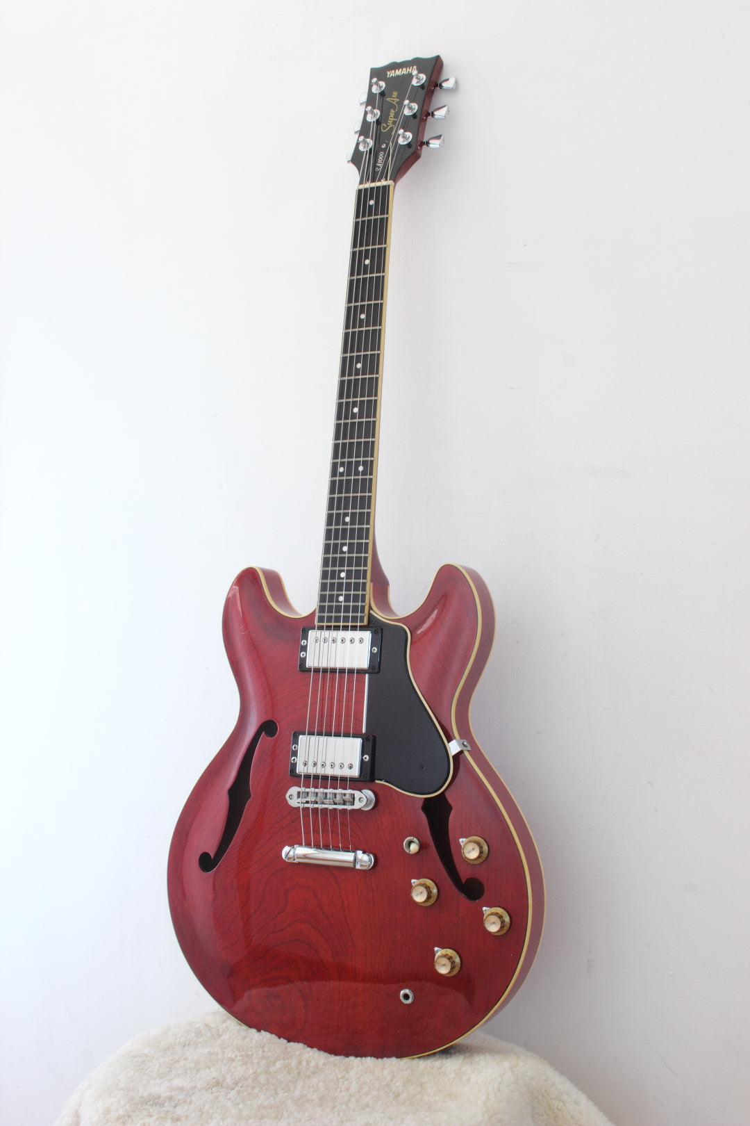 Yamaha SA1000 Super Axe Semi-Hollow Persimmon Red 1979