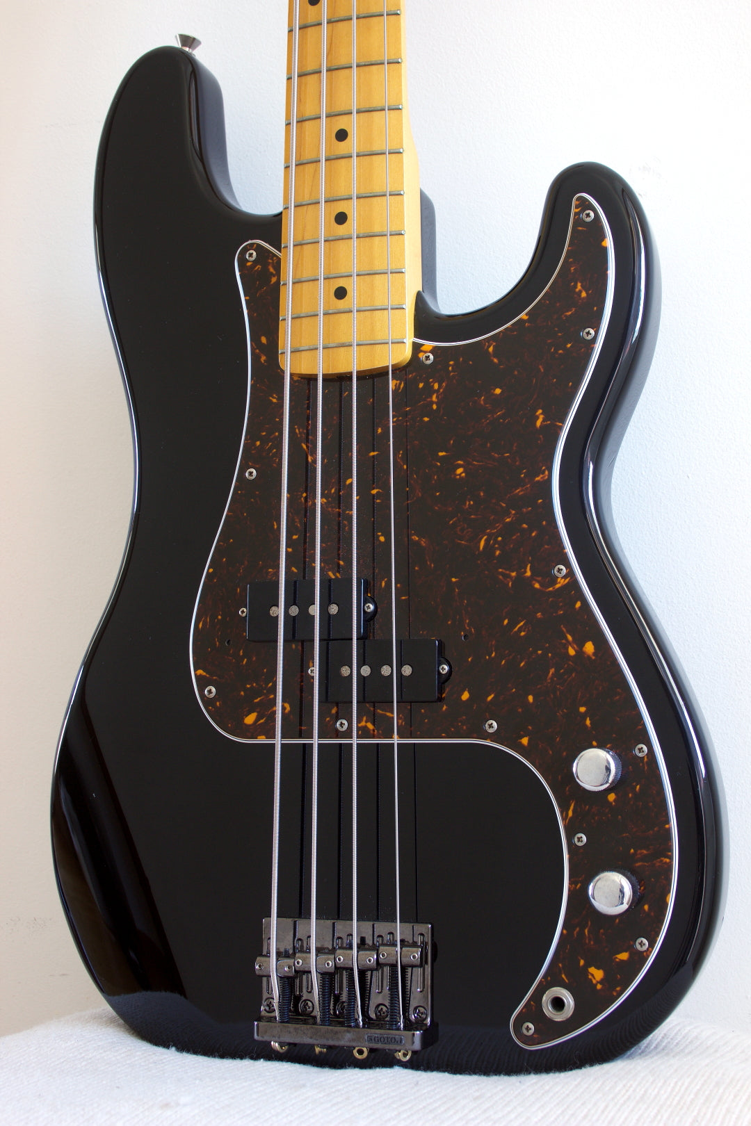 Fender Japan '57 Reissue Precision Bass Modded Black 2010/11