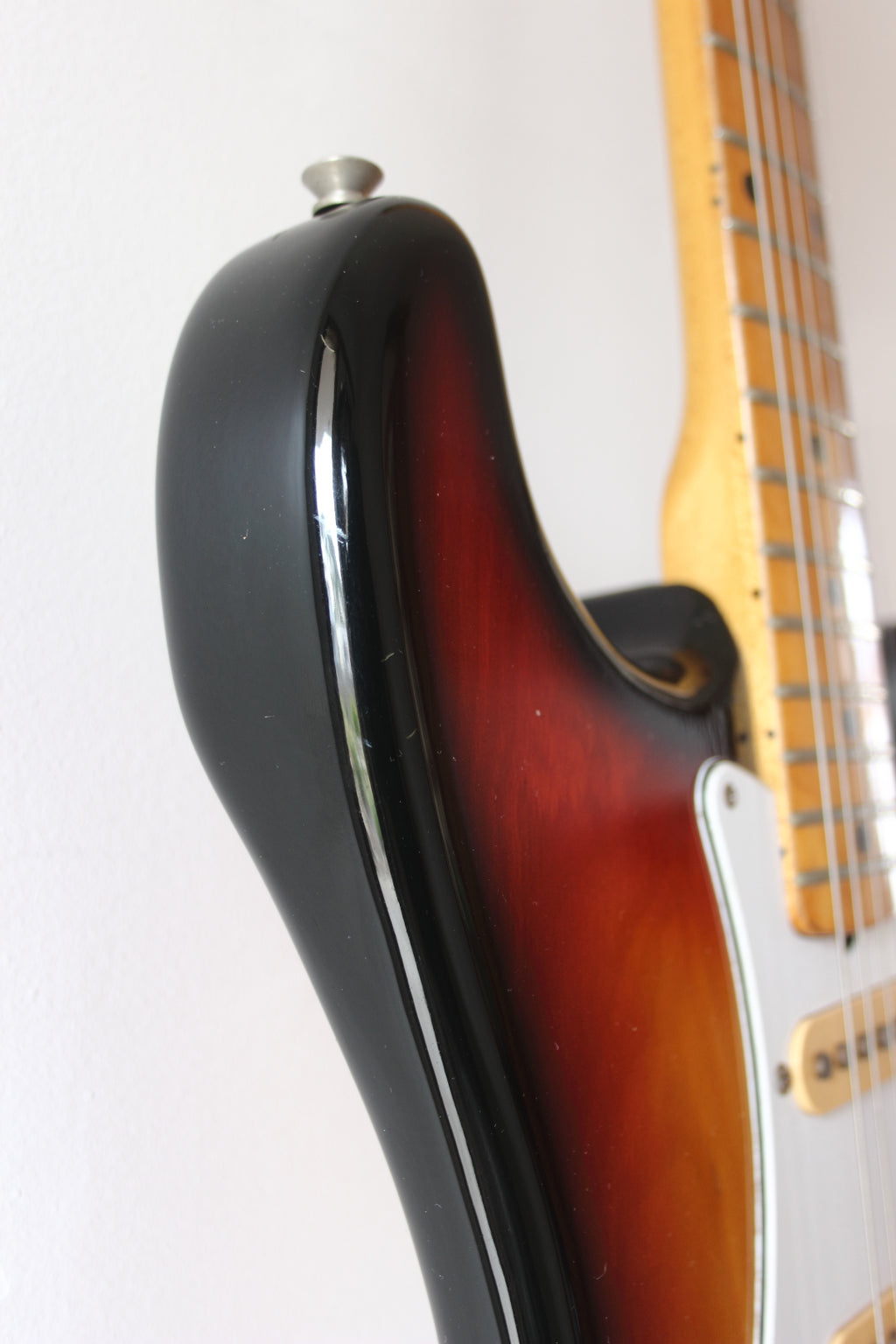 Yamaha SR-400 Super Rn'Roller Strat Sunburst 1979