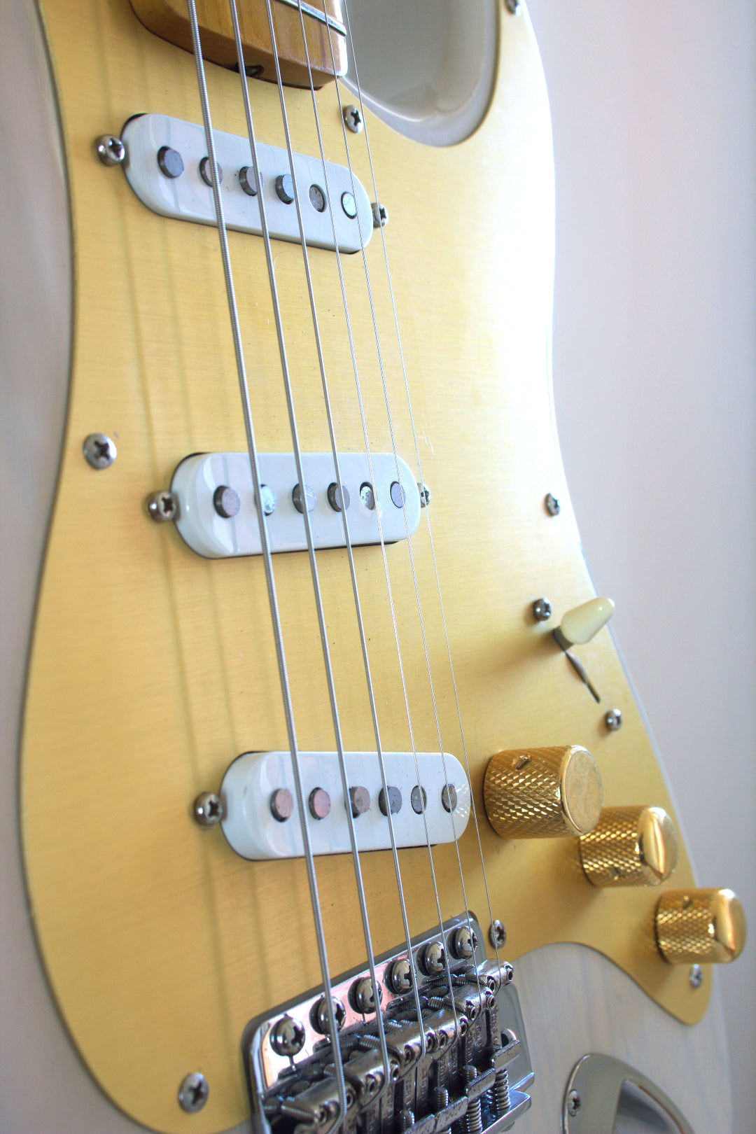 Fender Japan '57 Reissue Stratocaster ST57-70TX US Blonde 2004-05