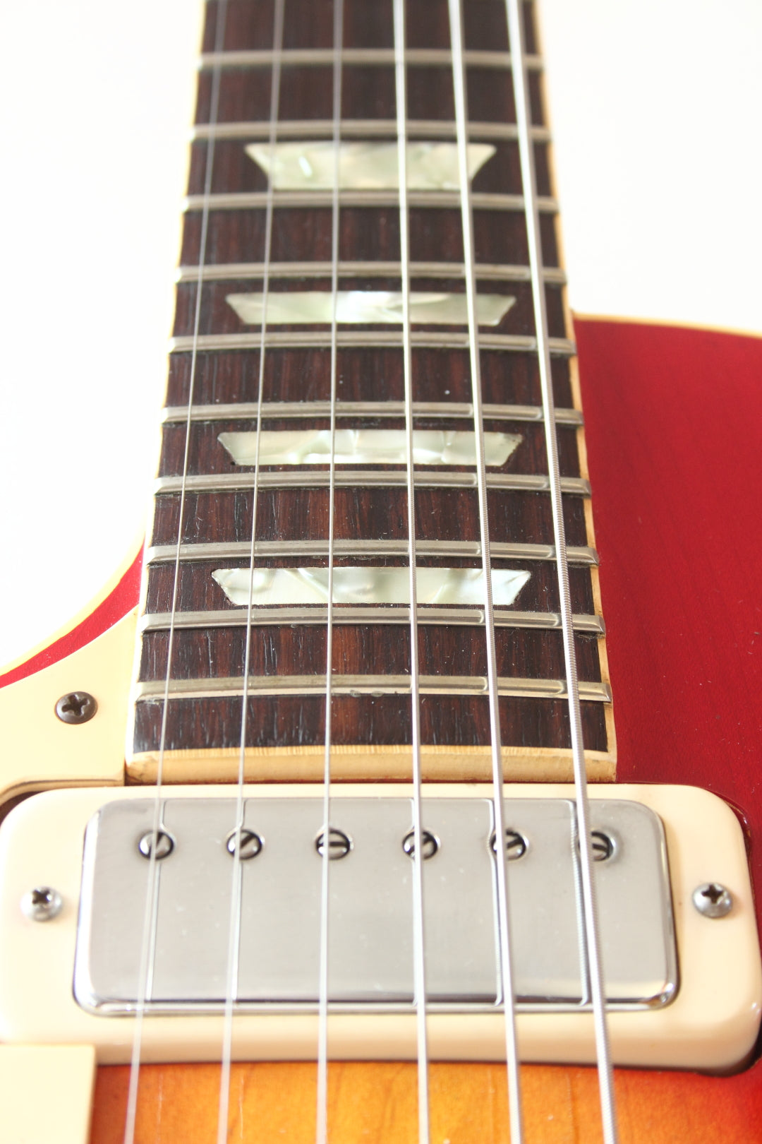 Gibson Left-Handed Les Paul Deluxe Cherry Sunburst 1979