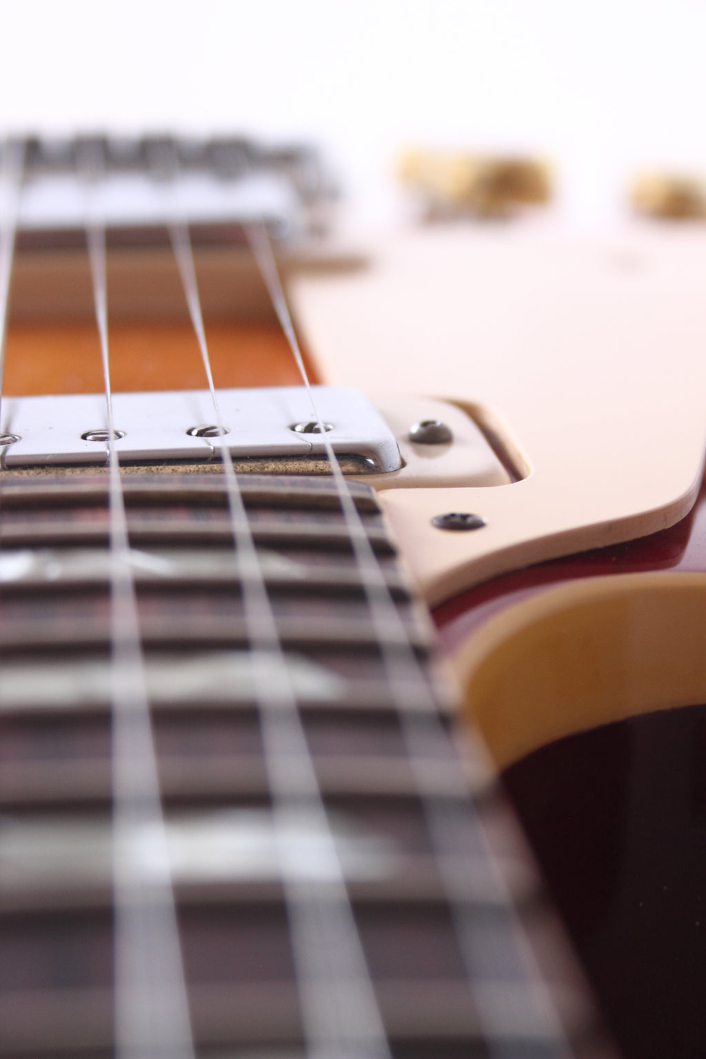 Gibson Left-Handed Les Paul Deluxe Cherry Sunburst 1979