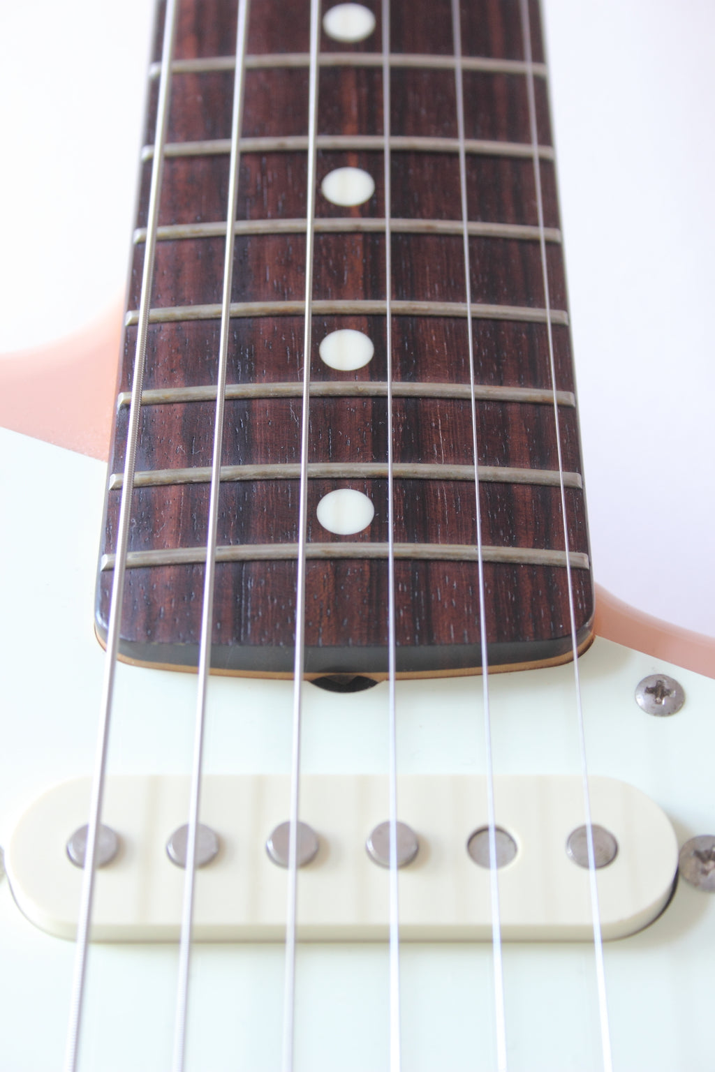 Fender Japan '62 Reissue Stratocaster Shell Pink ST62 2013