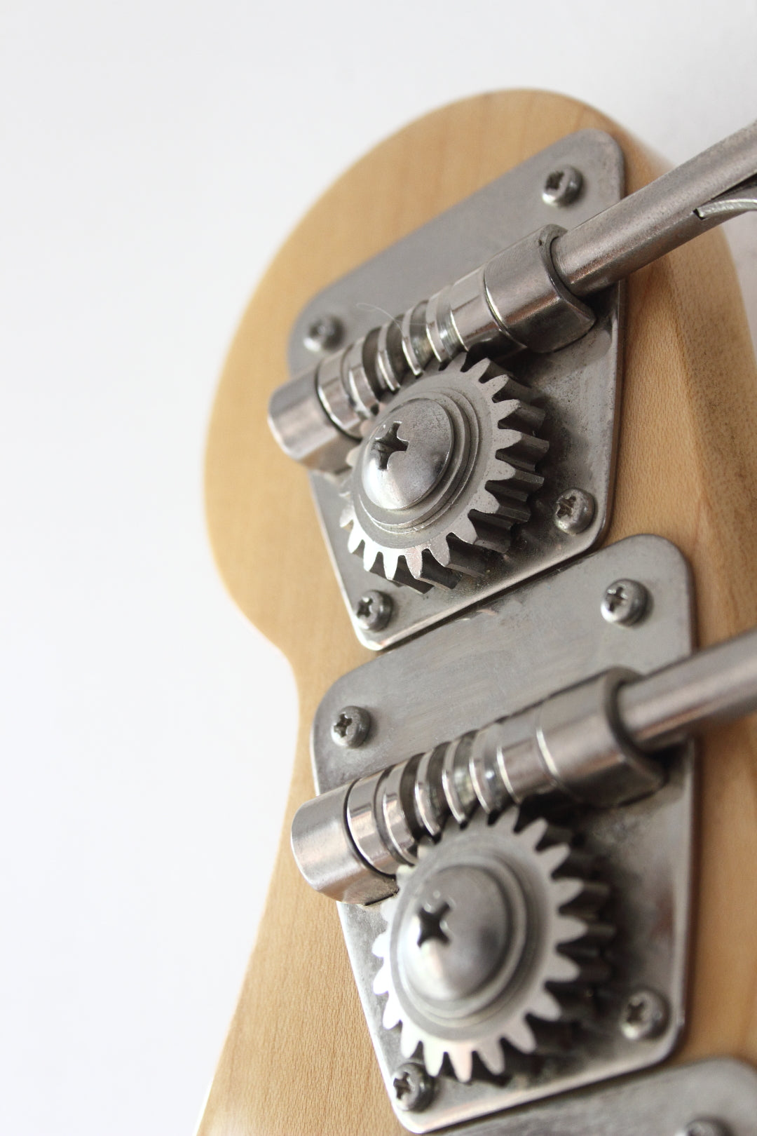 Fender Japan '75 Reissue Jazz Bass JB75-90US Butterscotch Blonde 2004-05