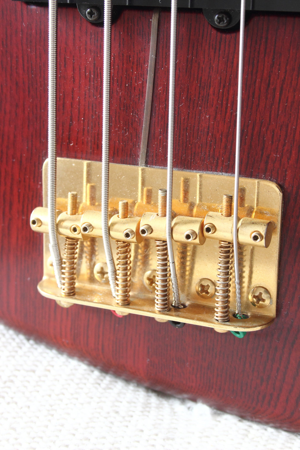 Fender Japan ‘62 Reissue Jazz Bass JB62-115WAL Walnut Finish 1993/4