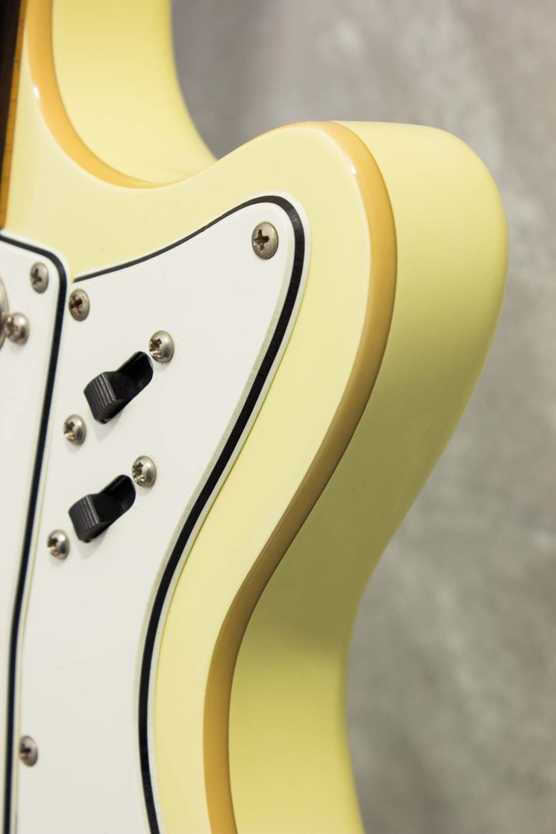 Duesenberg D-Caster Vintage White 2010