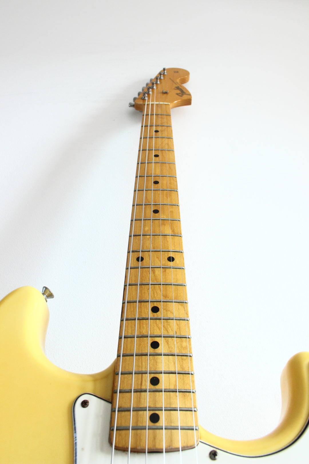 Fender '67 Reissue Stratocaster ST67-85 Yellow-White 1984-87