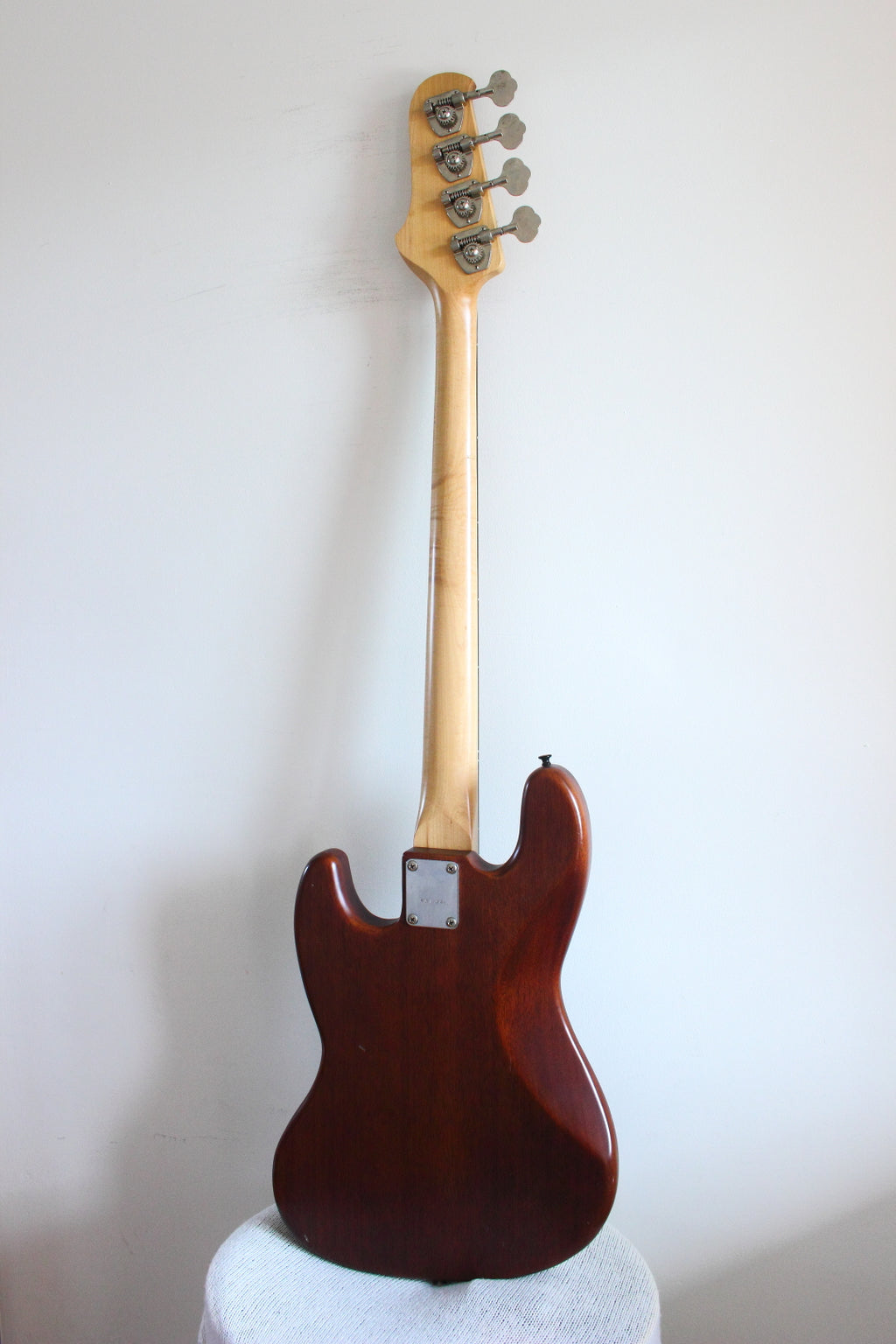 Cimar Jazz Bass Natural Mahogany 1982