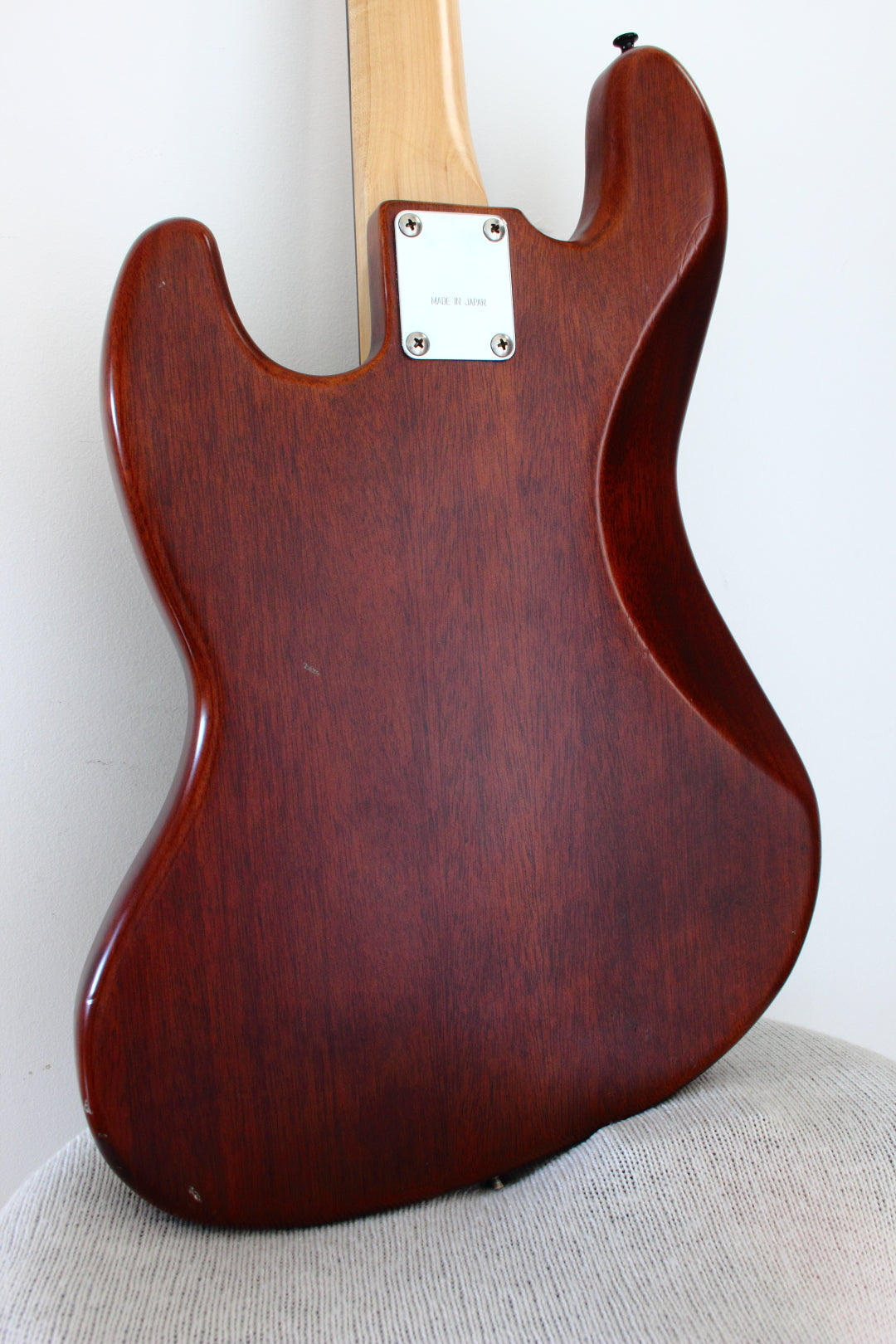 Cimar Jazz Bass Natural Mahogany 1982