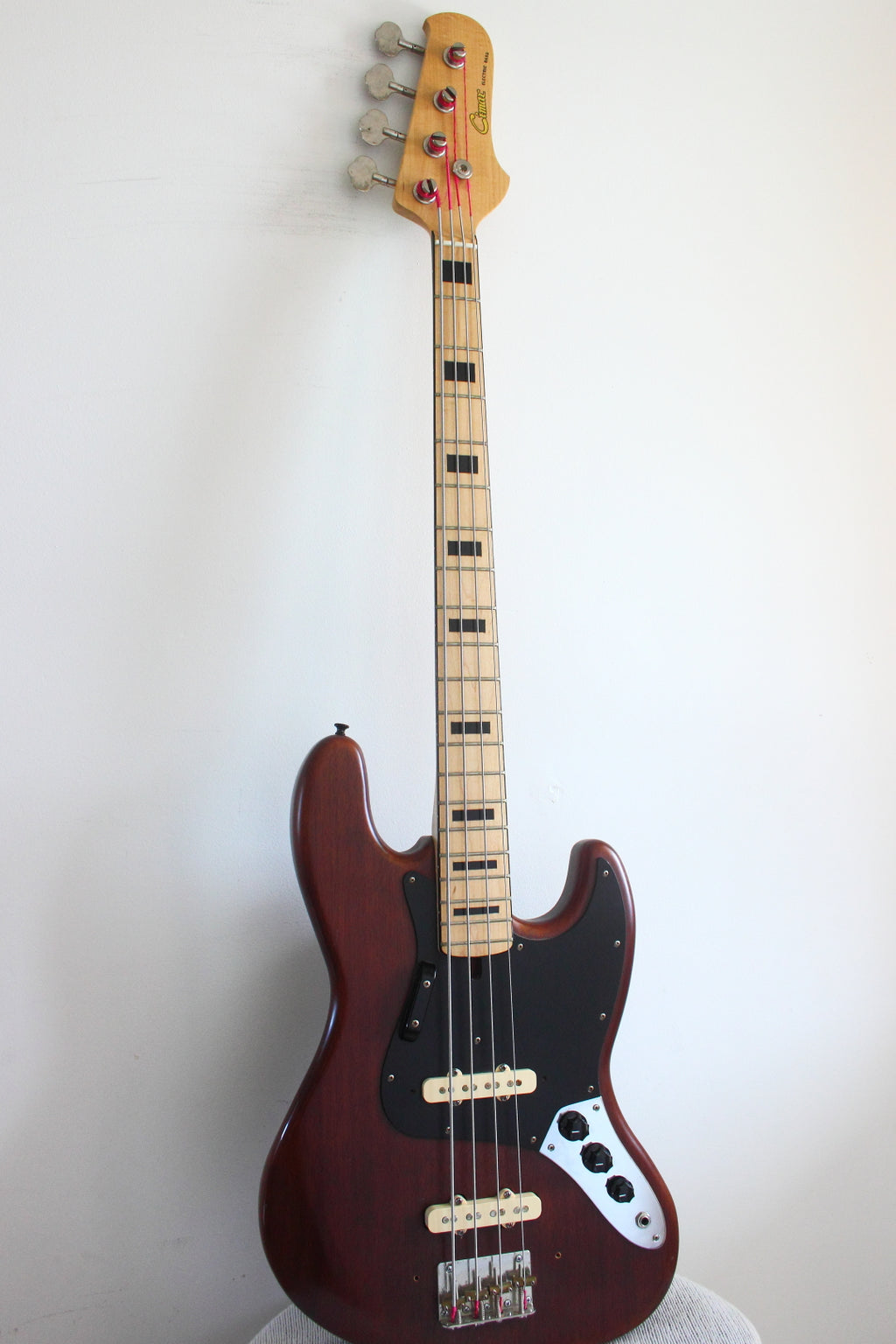 Cimar Jazz Bass Natural Mahogany 1982