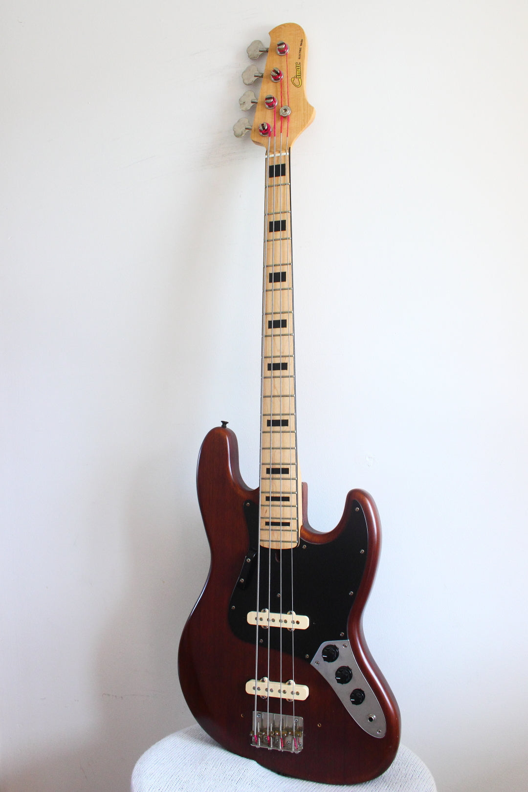 Cimar Jazz Bass Natural Mahogany 1982