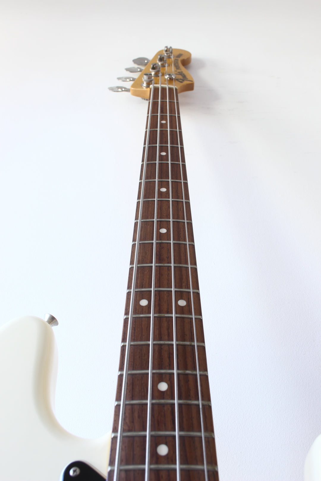 Fender '70 Reissue Precision Bass Olympic White 2004-05