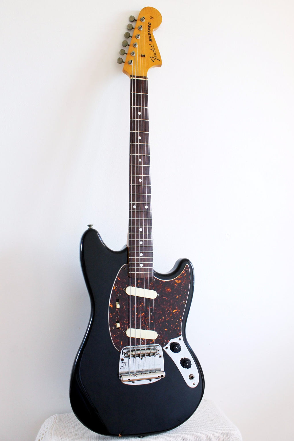 Used Fender Mustang '69 Reissue Black 1984-87