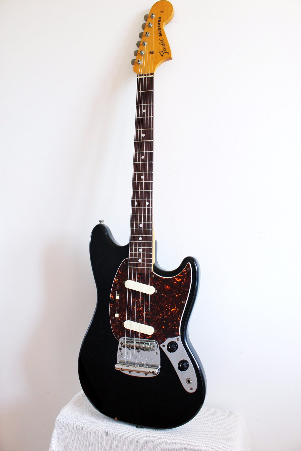 Used Fender Mustang '69 Reissue Black 1984-87