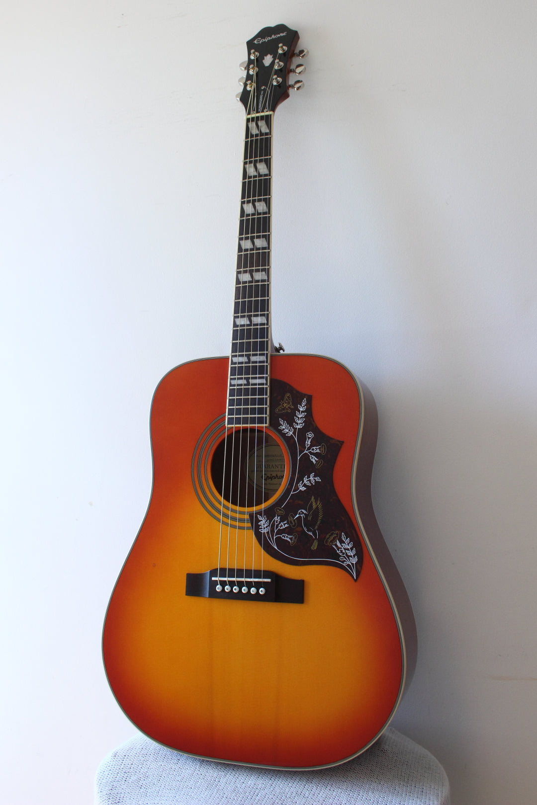 Epiphone Hummingbird Pro Acoustic/Electric Faded Cherry Burst 2014