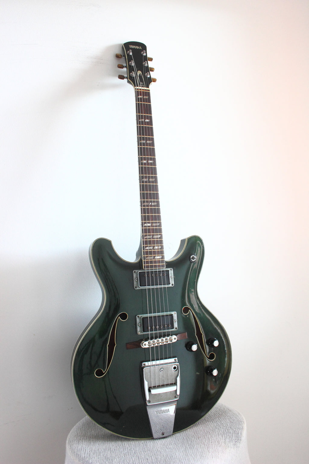 Yamaha SA-50 Hollow Body Dark Green 1969