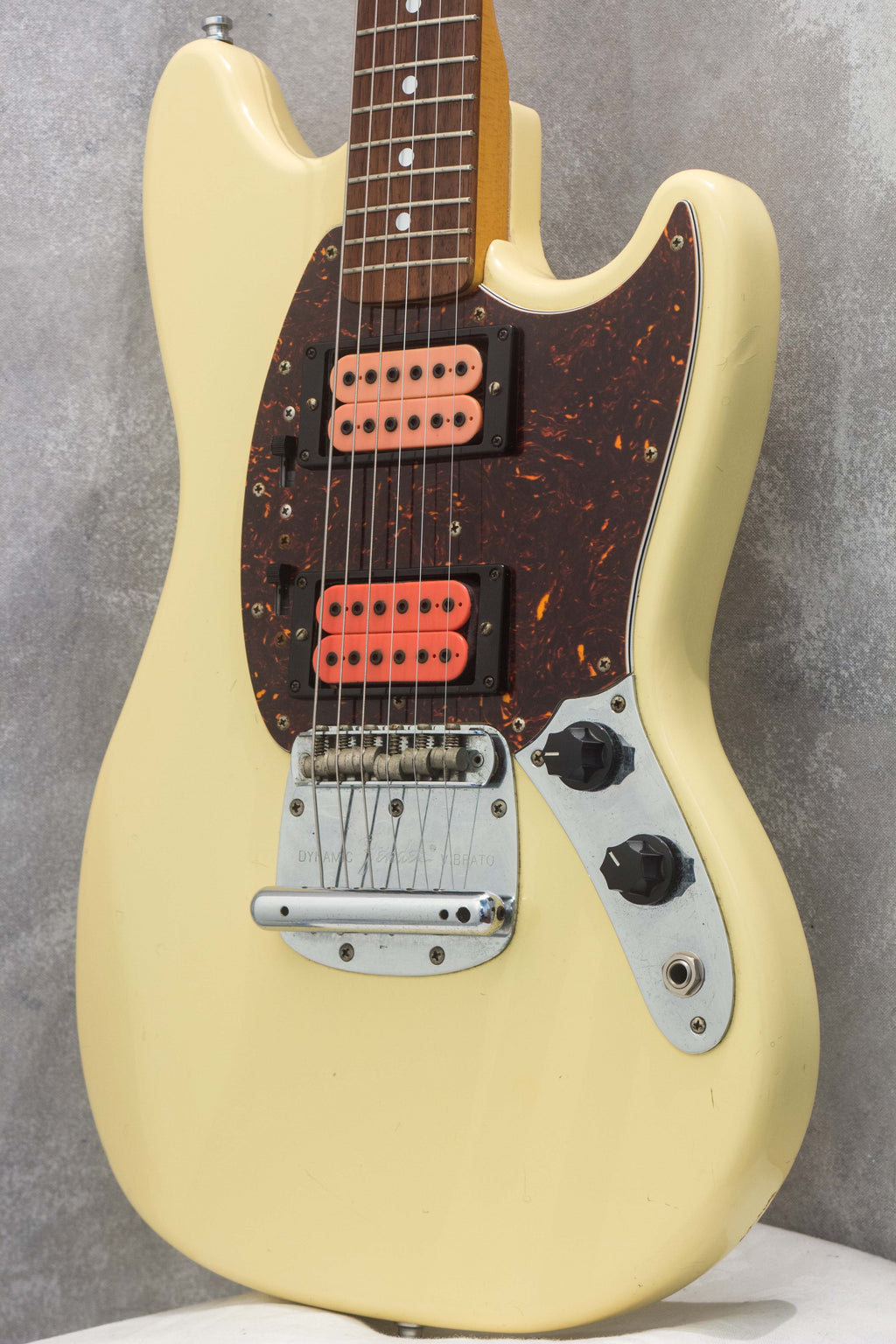 Fender Japan '69 Mustang MG69-60 Vintage White 1987