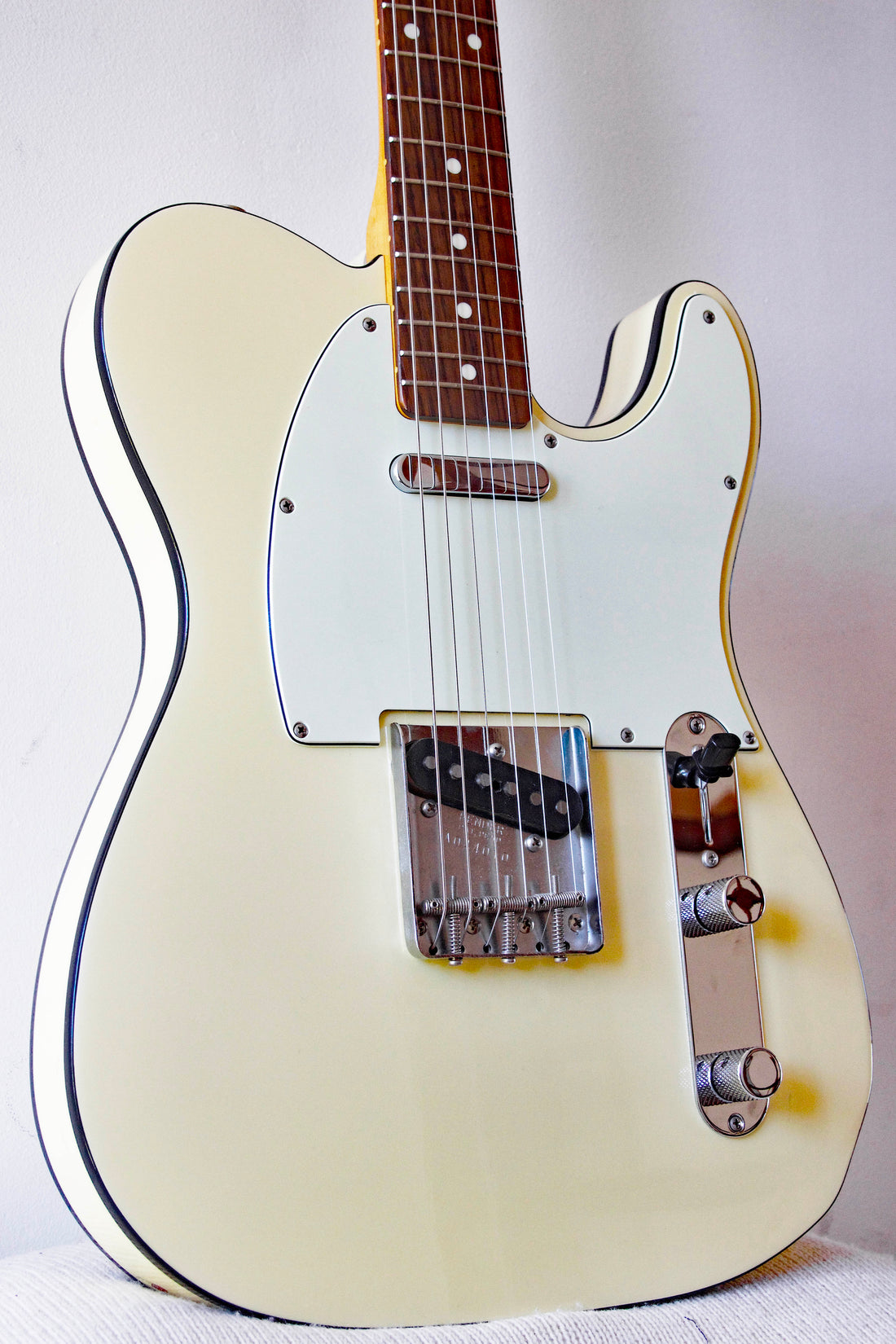 Fender '62 Reissue Telecaster TL62B-75TX Bound Vintage White 2004/5