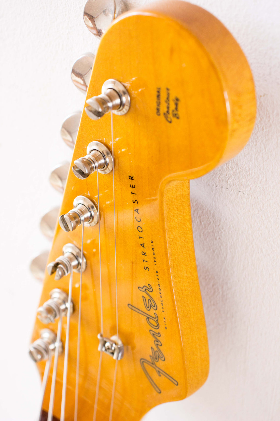 Fender Japan '62 Reissue Stratocaster ST62-70TX Rebel Yellow 1998