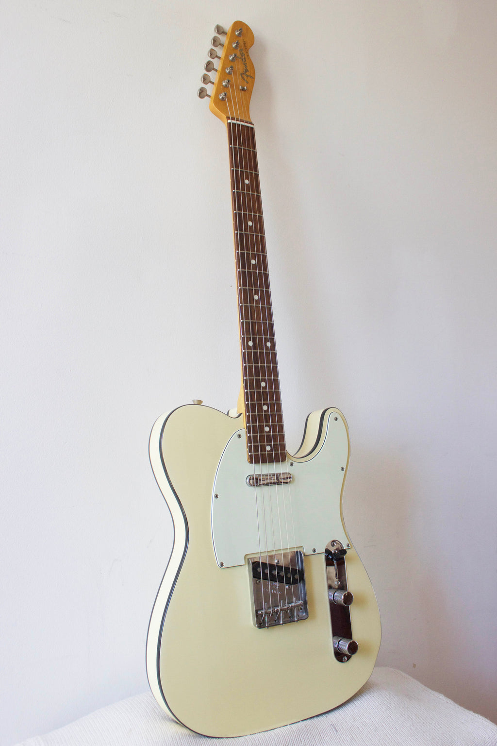 Fender '62 Reissue Telecaster TL62B-75TX Bound Vintage White 2004/5