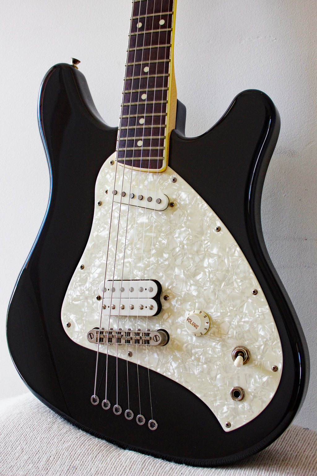 Squier Vista Series Venus Black MIJ 1997