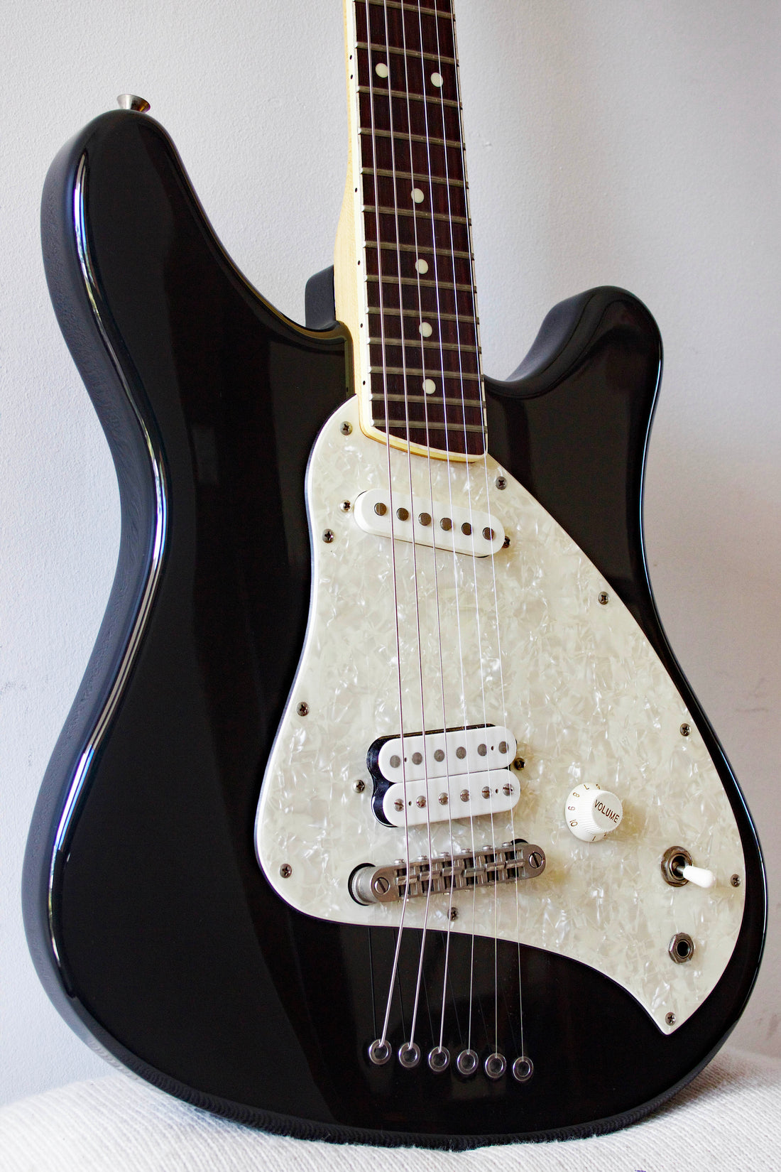 Squier Vista Series Venus Black MIJ 1997
