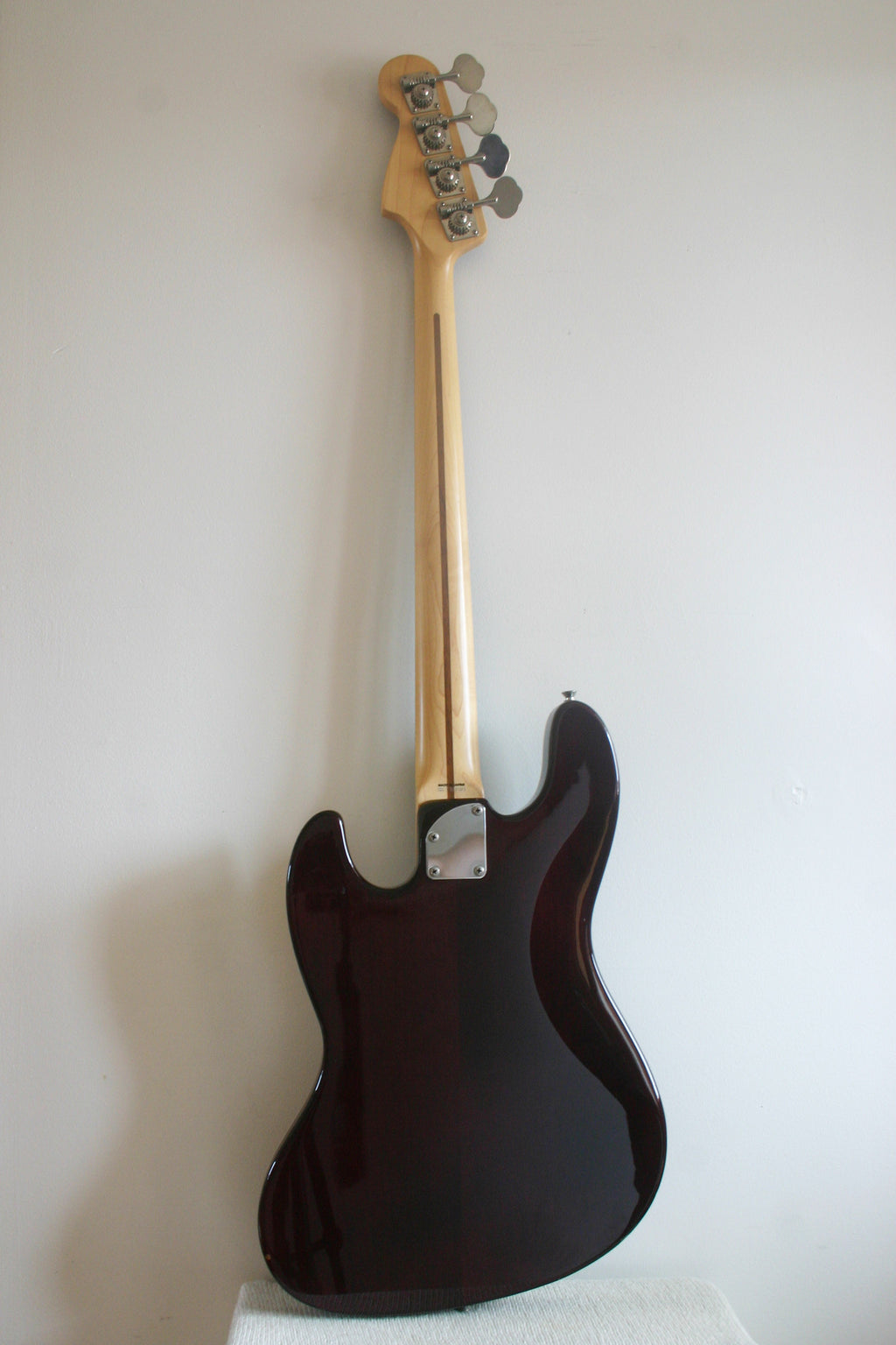 Used Fender Aerodyne Jazz Bass Flame Violet