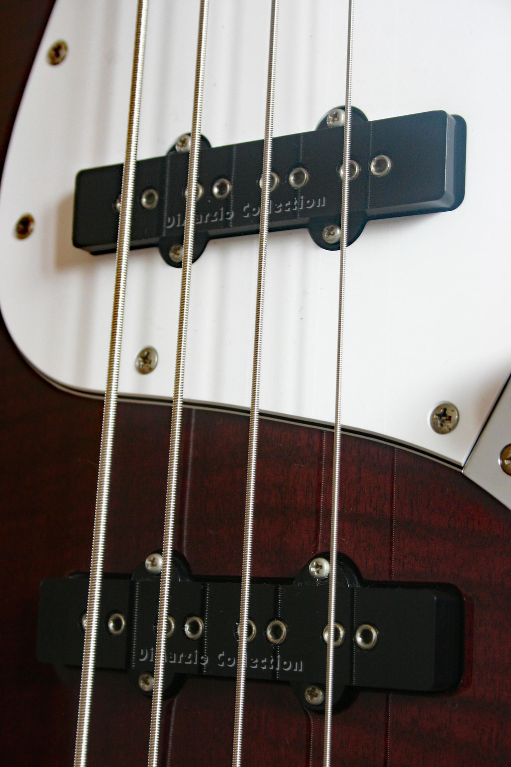 Used Fender Aerodyne Jazz Bass Flame Violet