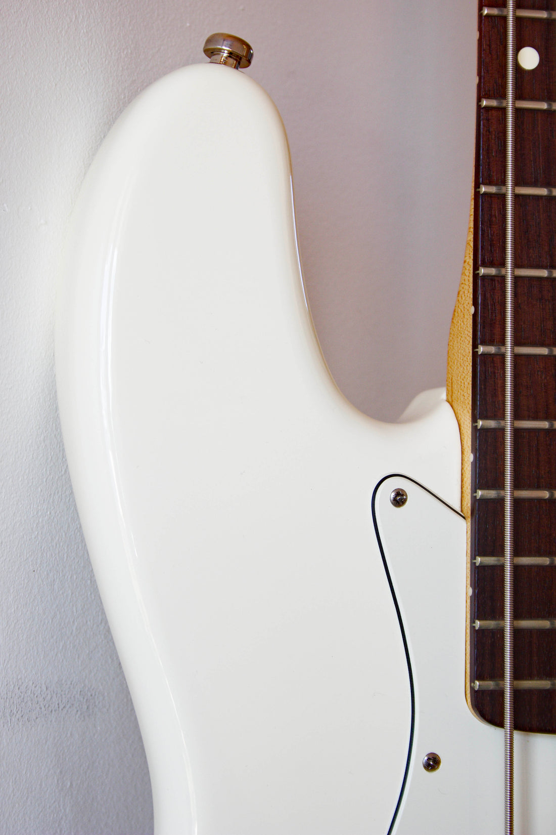Fender Standard Jazz Bass Olympic White 2010