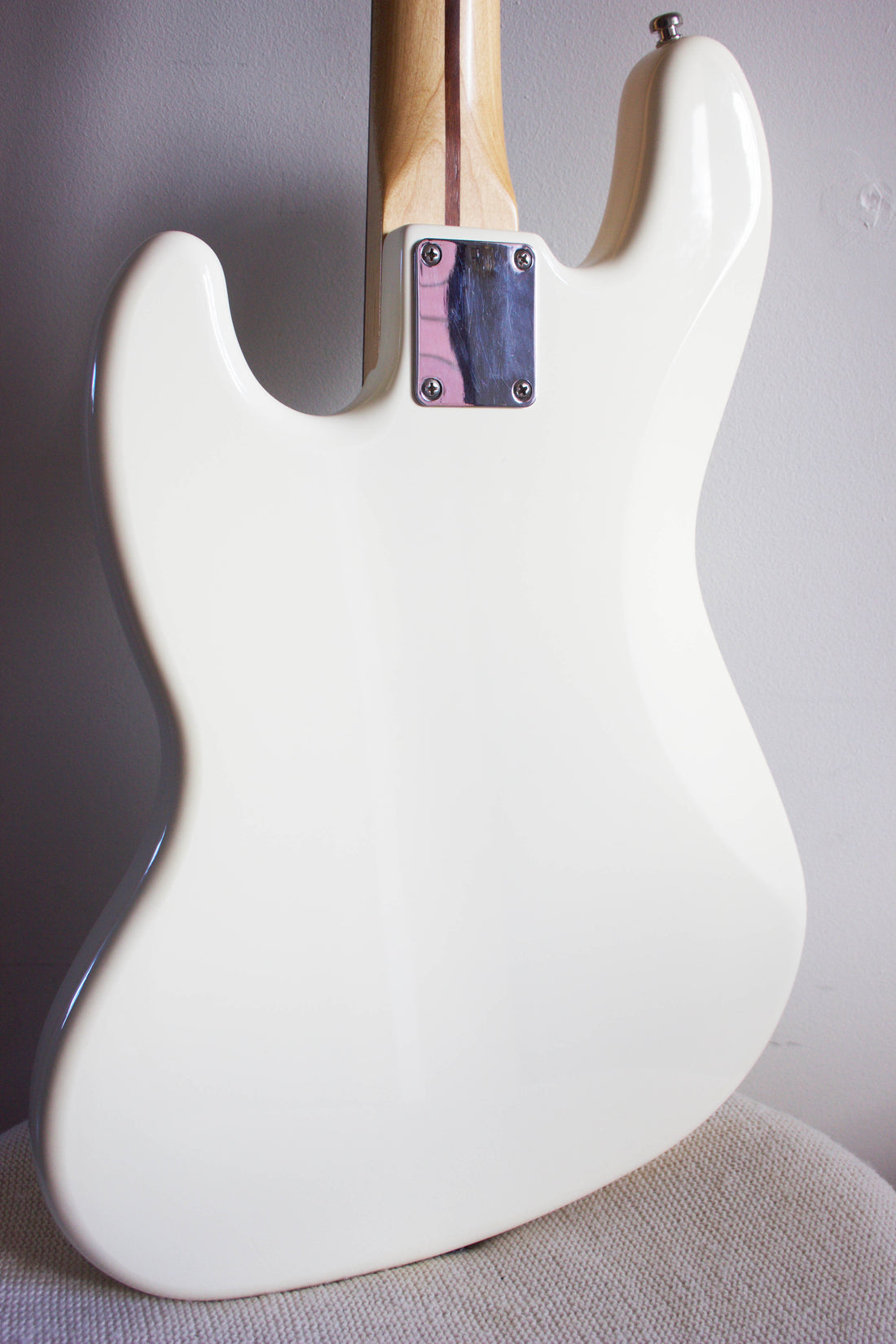 Fender Standard Jazz Bass Olympic White 2010
