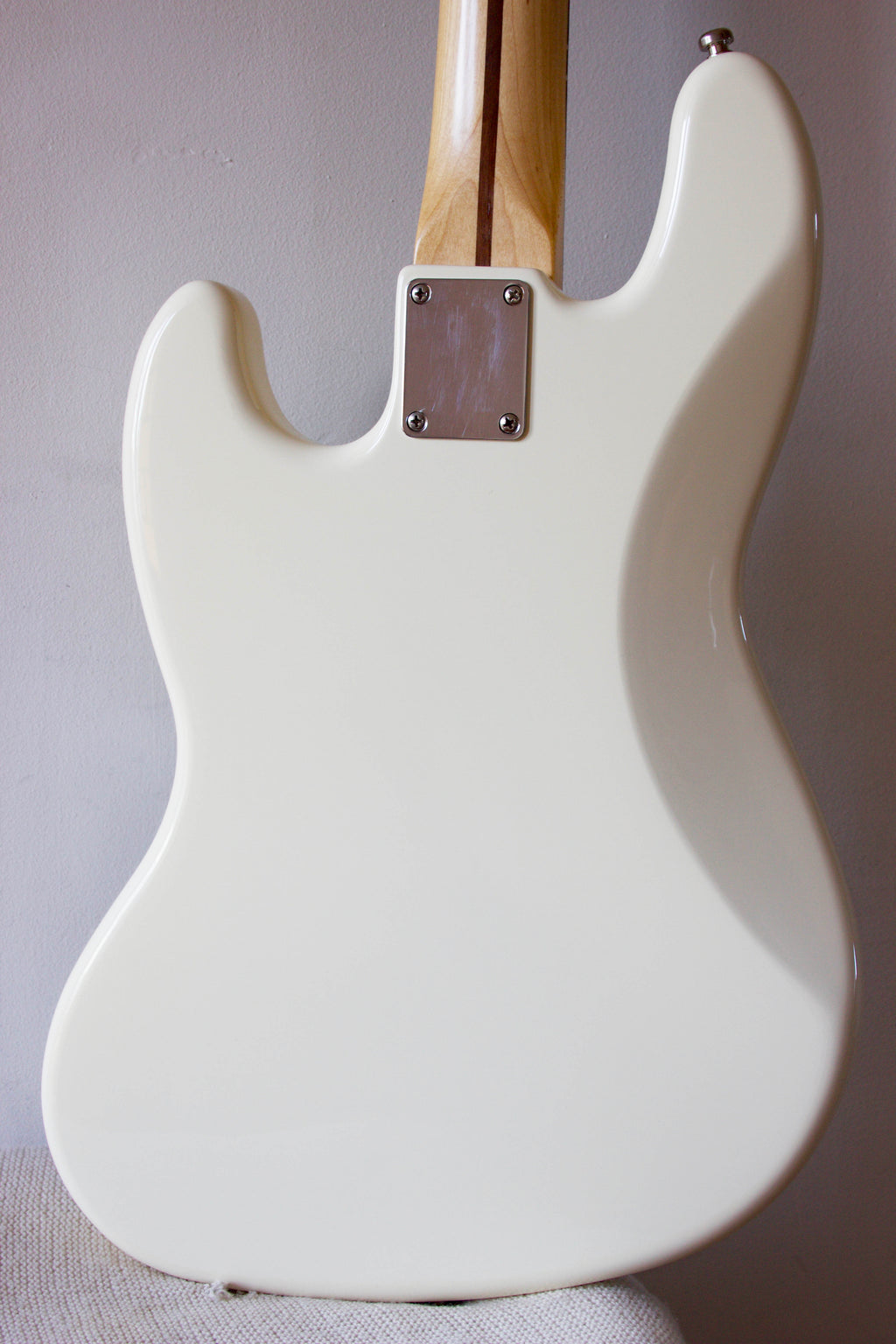 Fender Standard Jazz Bass Olympic White 2010