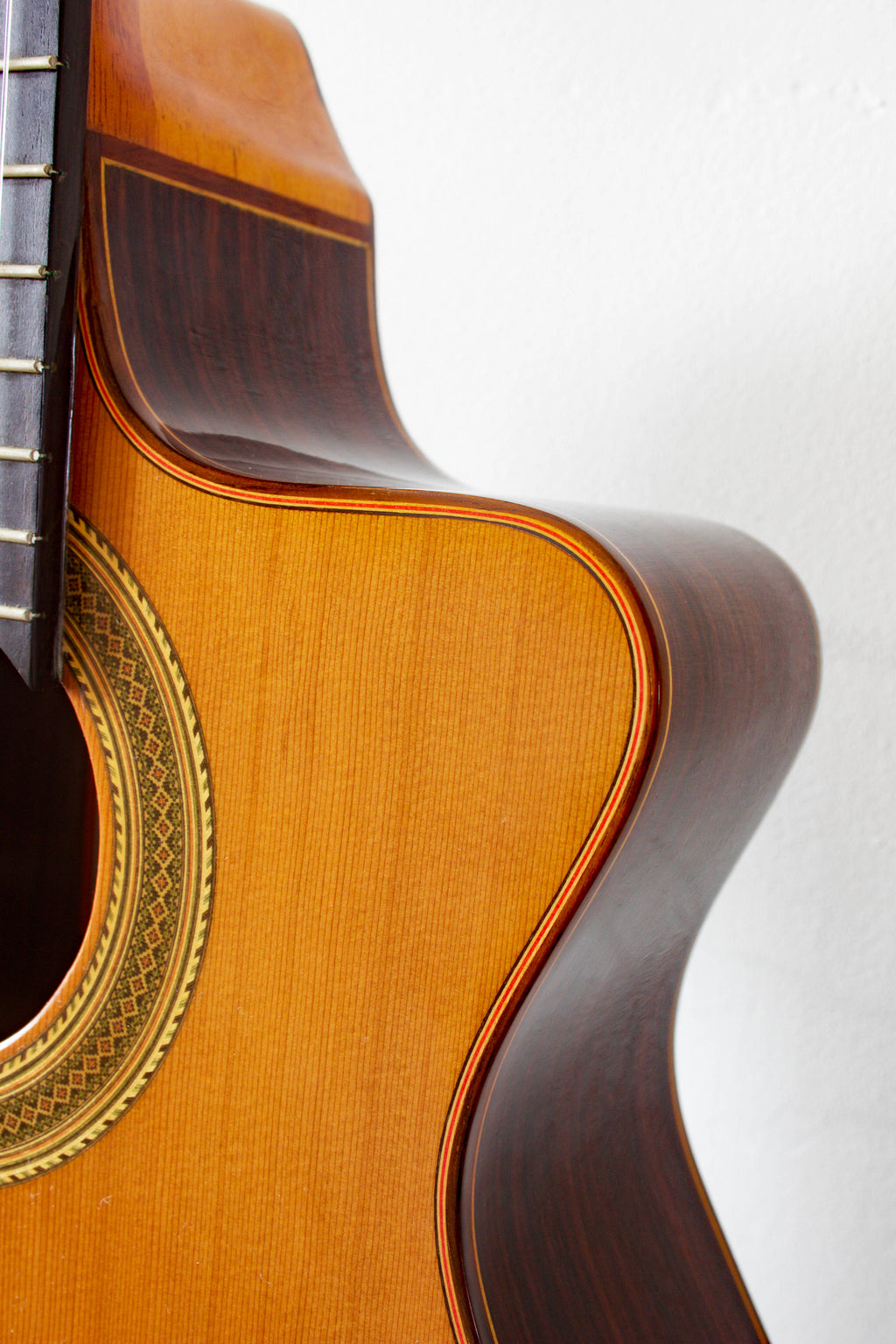 José Ramírez 2N-CWE Cutaway Nylon String Acoustic/Electric 2008