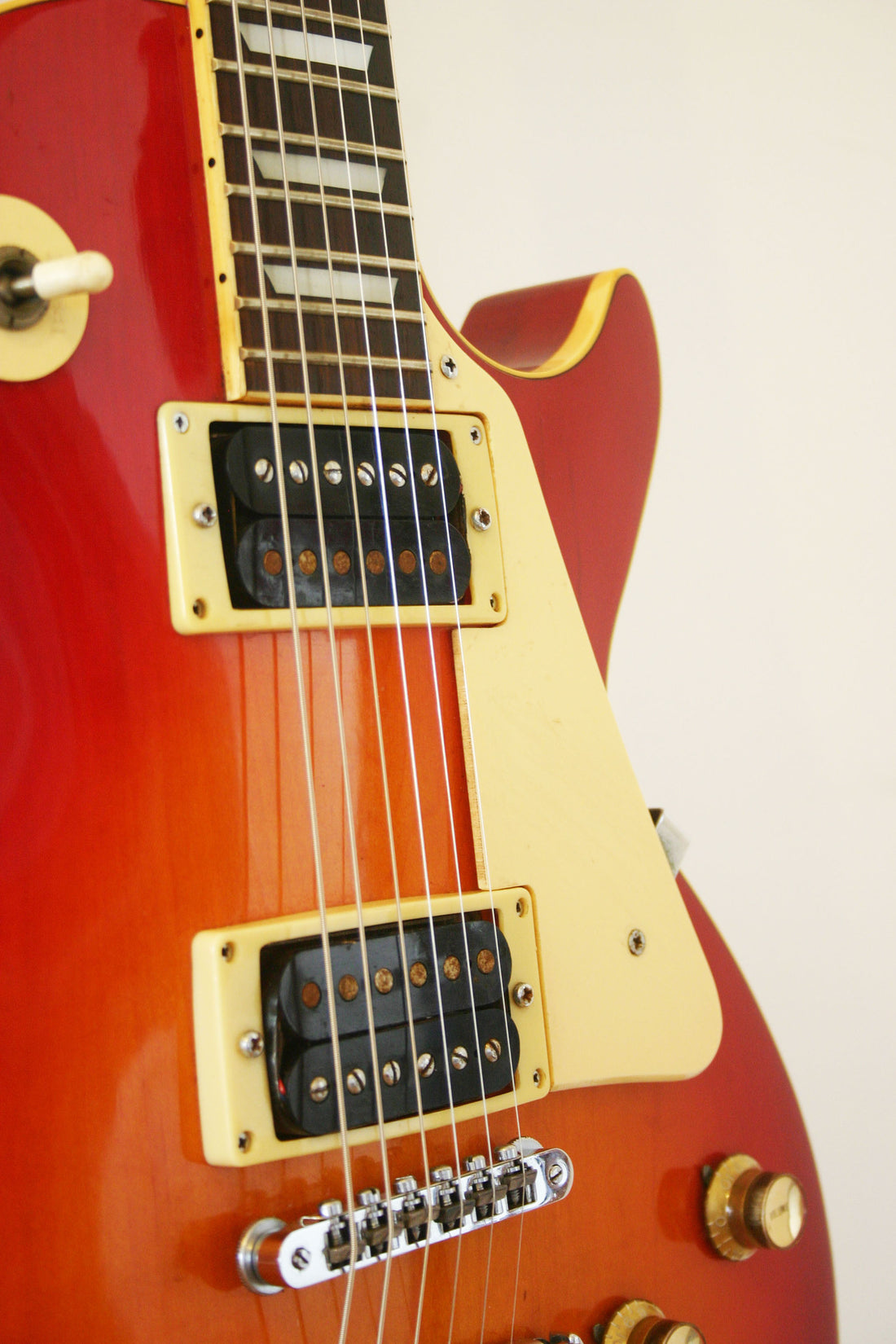 Used Yamaha Studio Lord SL500 Cherry Sunburst 1978