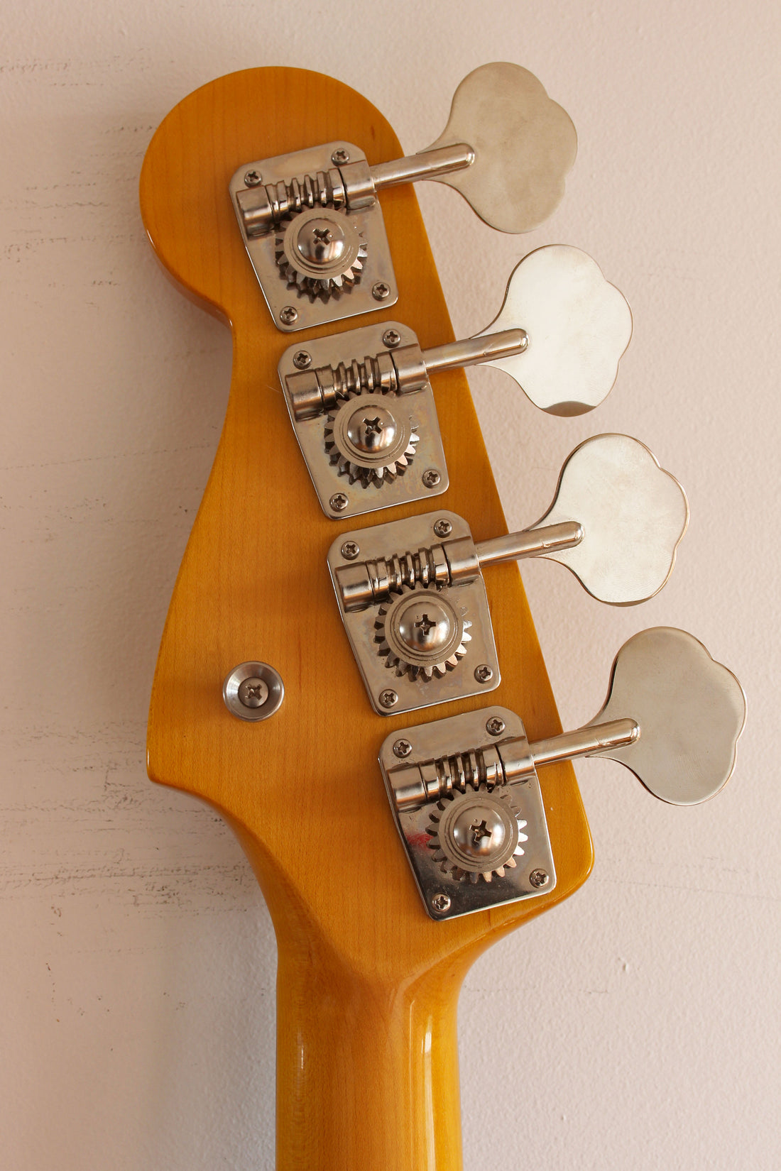Used Fender Precision Bass '62 Vintage White/Tort