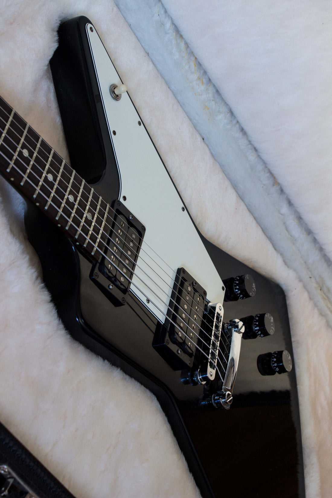 Gibson '76 Explorer Ebony 2008