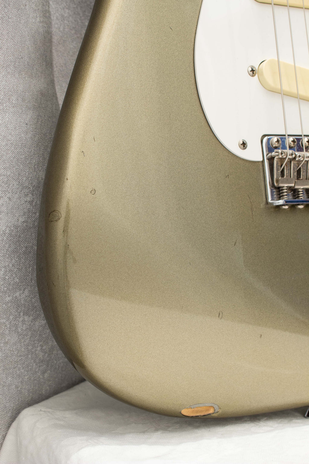 Fender Japan '54 Stratocaster ST54-85LS Shoreline Gold 1988