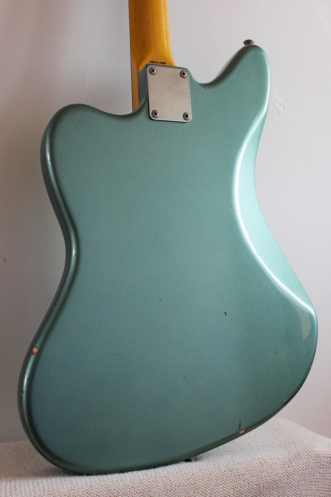 Used Fender Jaguar '66 Reissue Faded Ice Blue