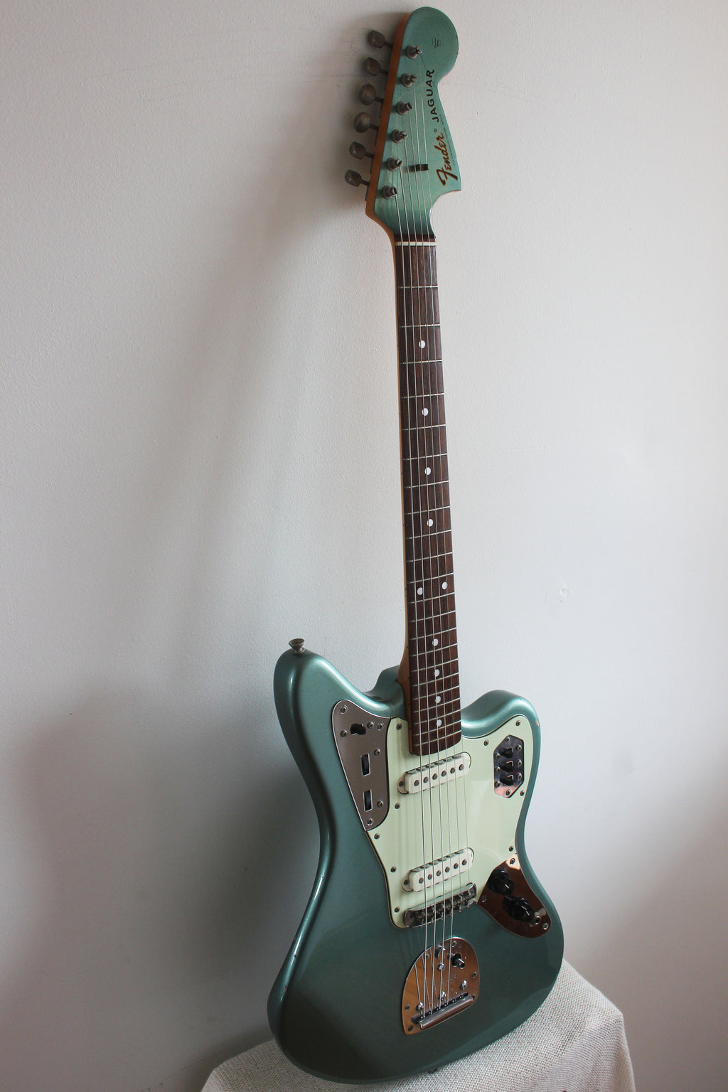 Used Fender Jaguar '66 Reissue Faded Ice Blue