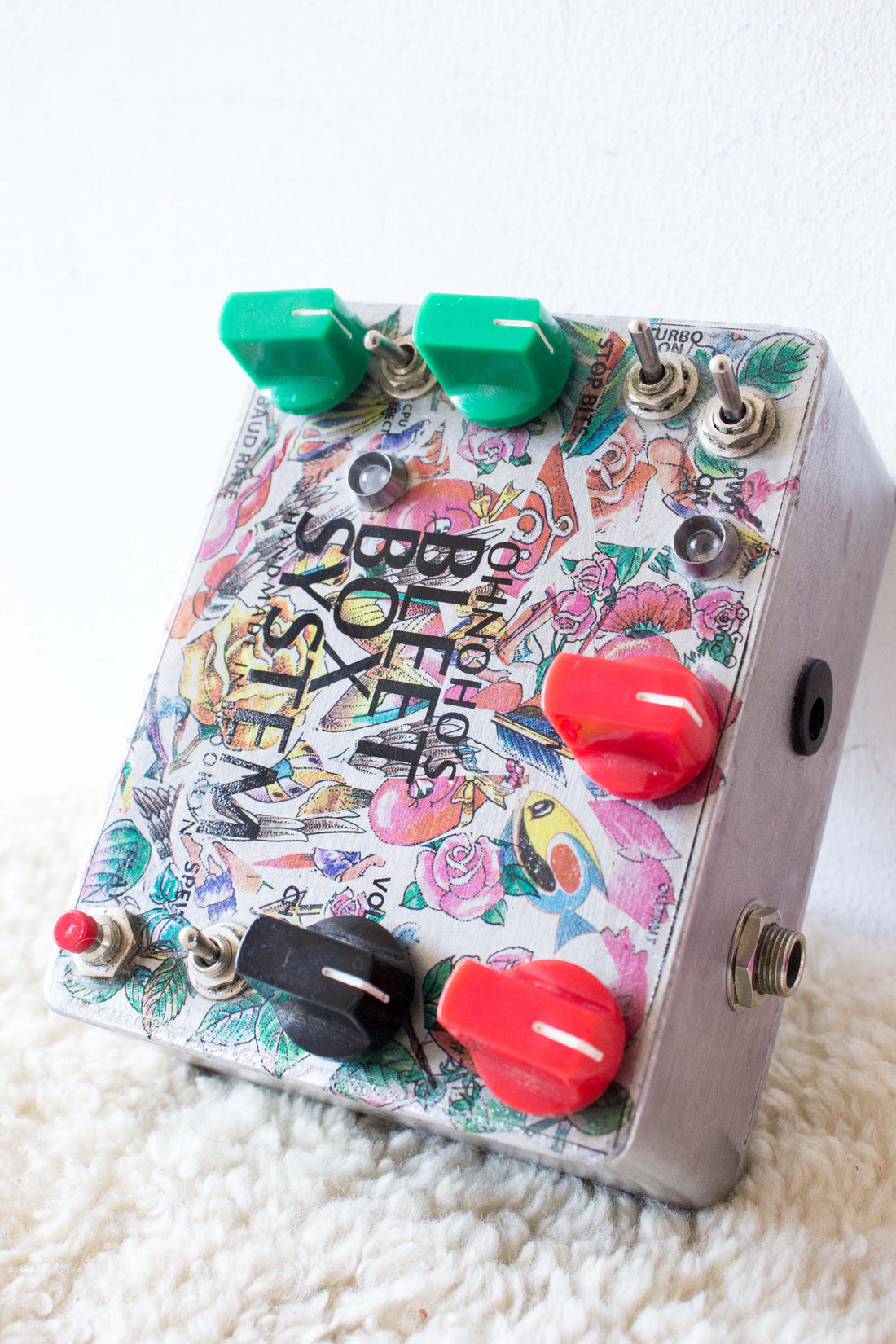 Ohnoho's Bleet Box System Monophonic Tabletop Synth