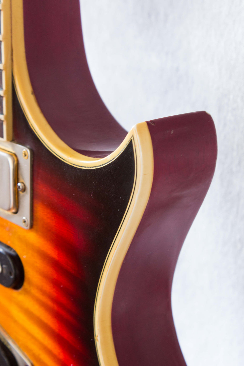 Gibson Nighthawk Standard ST3 Fireburst 1996