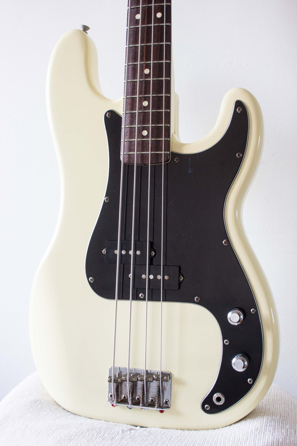 Yamaha PB400RA Pulser Bass White 1986