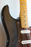 Used Fender Stratocaster '57 Reissue Black Dimarzio Collection