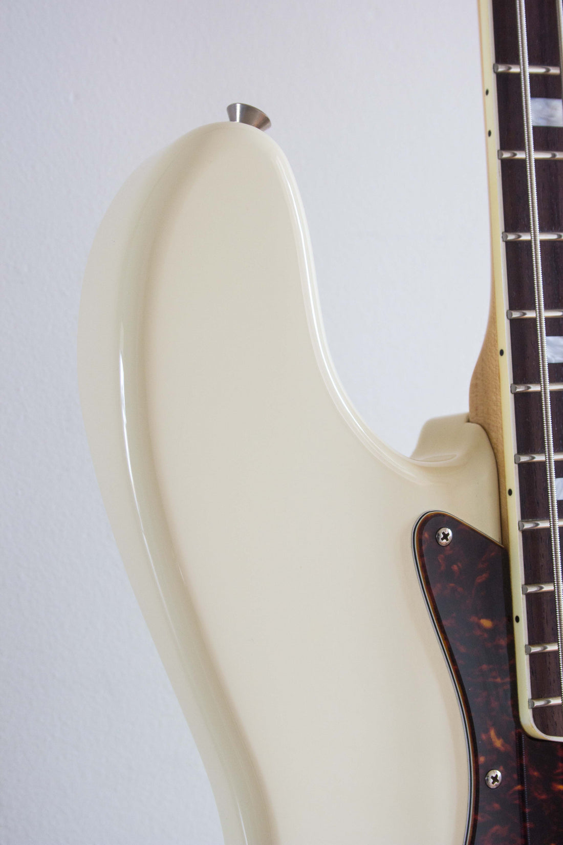 Fender Japan '75 Reissue Jazz Bass JB75-90US Vintage White