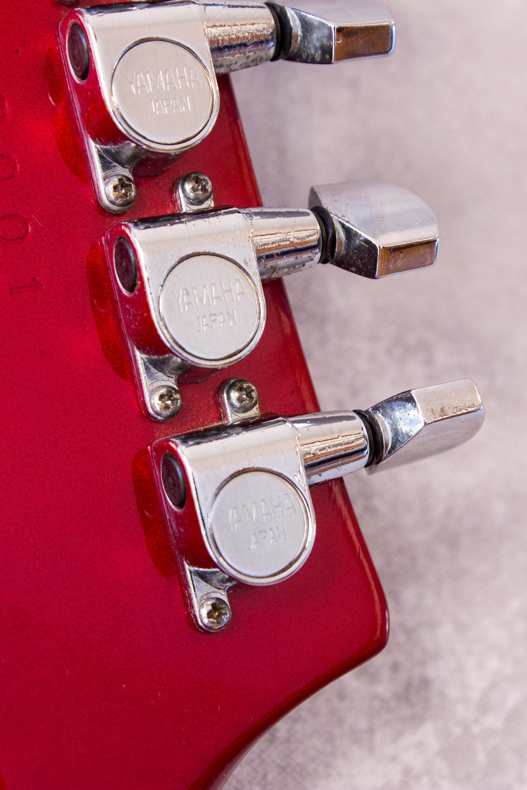 Yamaha SS-300 Candy Apple Red 1982