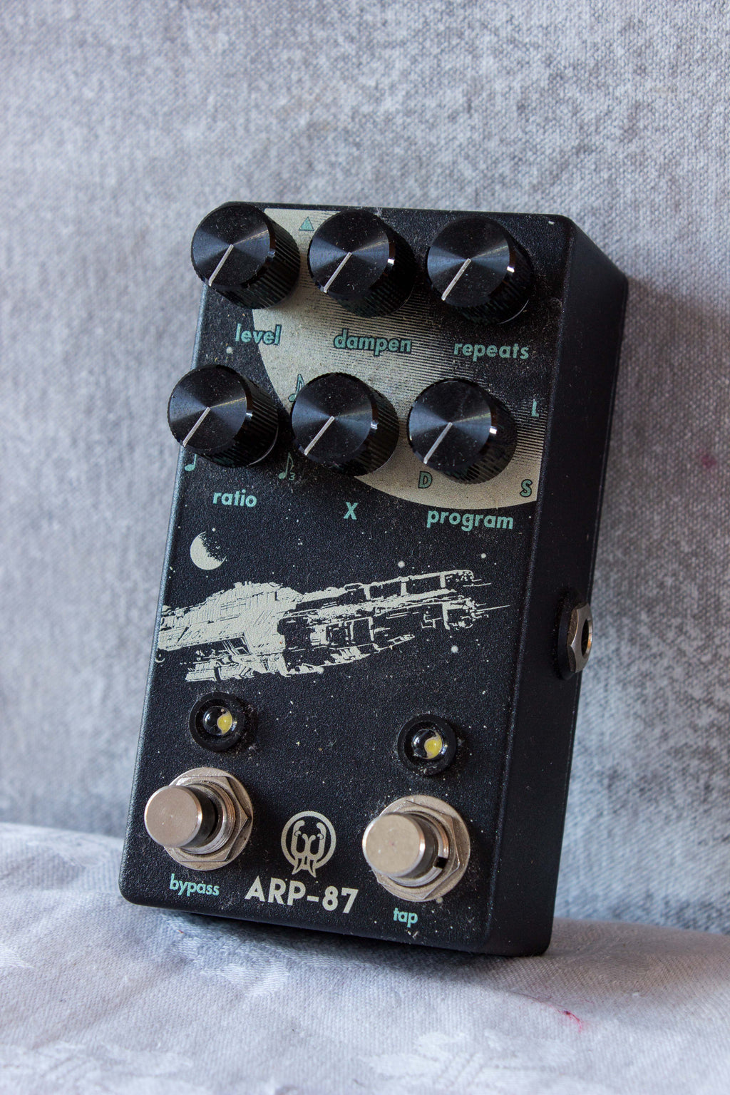 Walrus Audio ARP-87 Delay Pedal